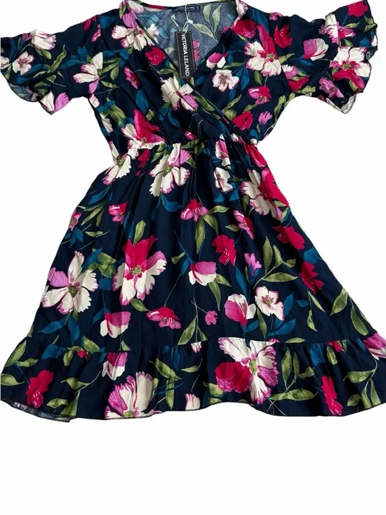 Victoria Leland Floral  Wrap Dress - Picture 6 of 8